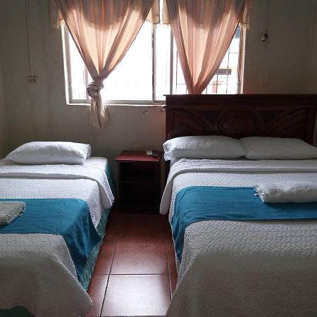 Hostal Miconia Puerto Ayora  Eksteriør billede