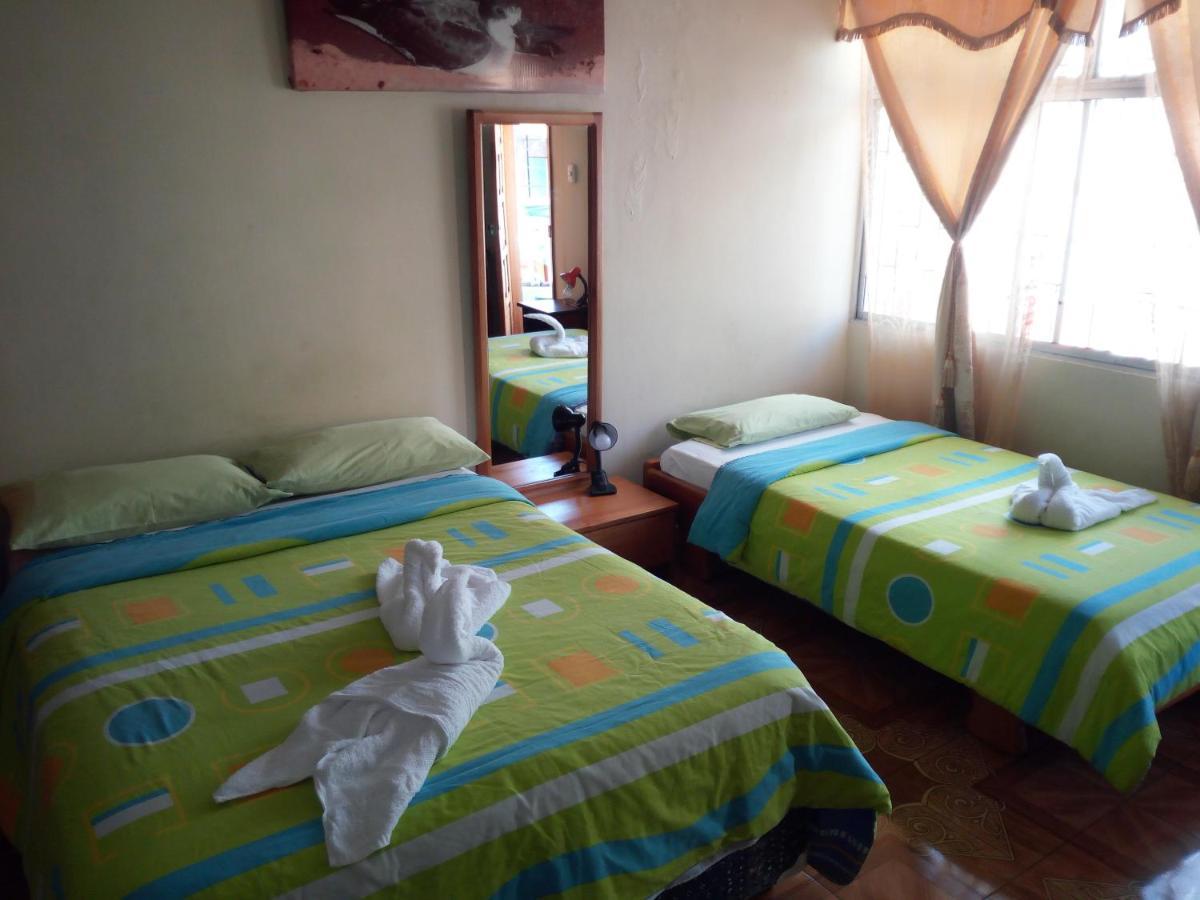 Hostal Miconia Puerto Ayora  Eksteriør billede
