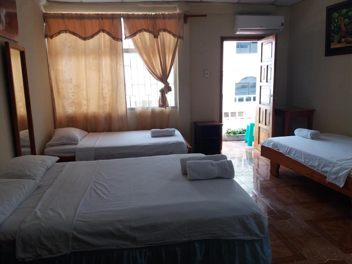 Hostal Miconia Puerto Ayora  Eksteriør billede