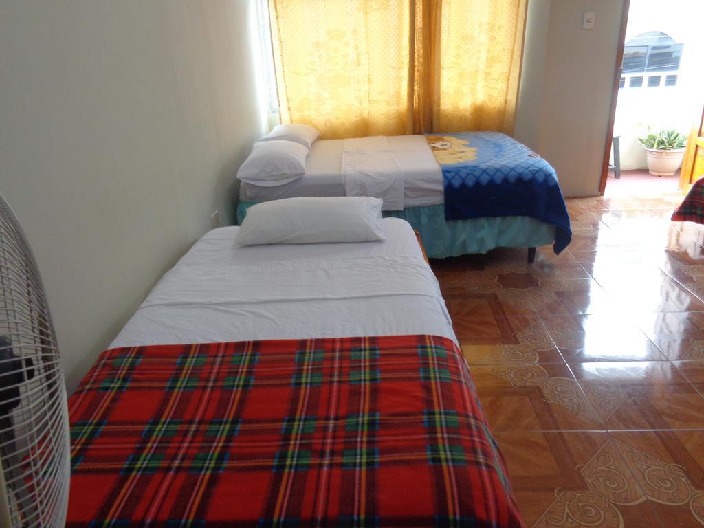 Hostal Miconia Puerto Ayora  Værelse billede