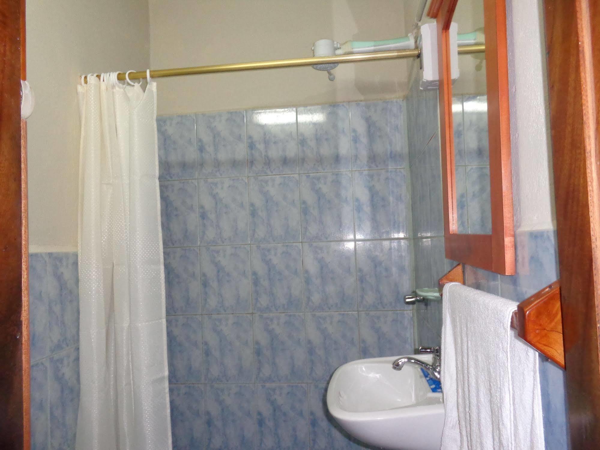 Hostal Miconia Puerto Ayora  Eksteriør billede