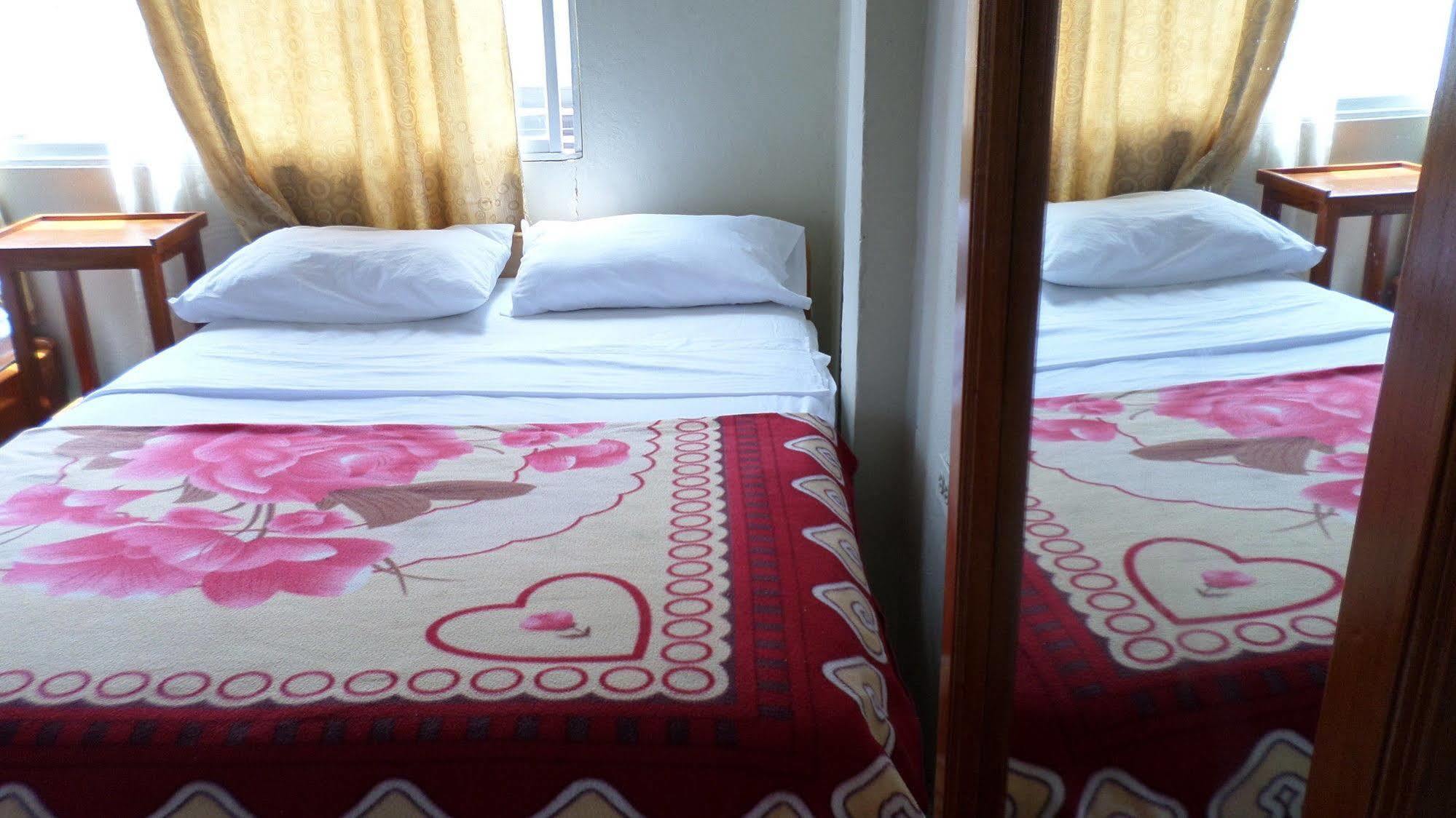 Hostal Miconia Puerto Ayora  Eksteriør billede