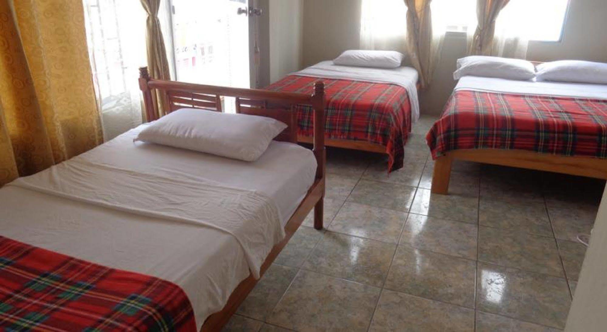 Hostal Miconia Puerto Ayora  Eksteriør billede